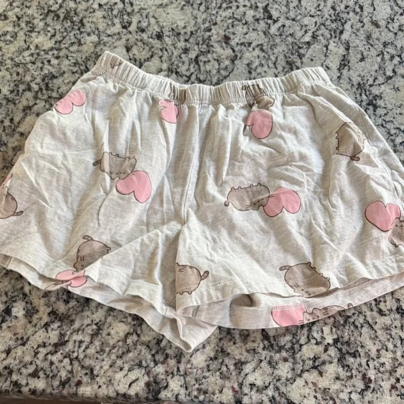 SOLD Pusheen Shop Pajama Set - Picture 7 of 10